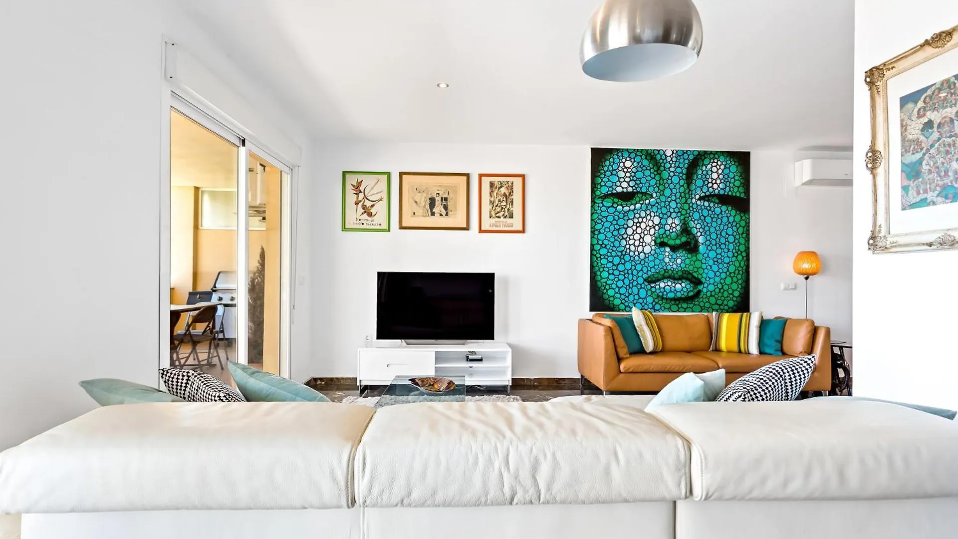 Apartment With Sea Views فوينخيرولا 0*,  إسبانيا