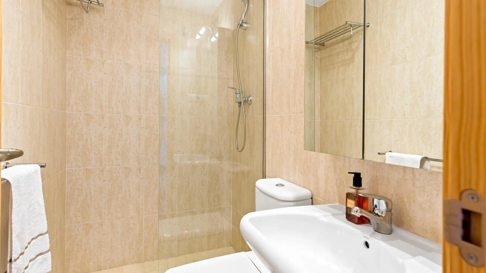 Apartment With Sea Views Fuengirola
