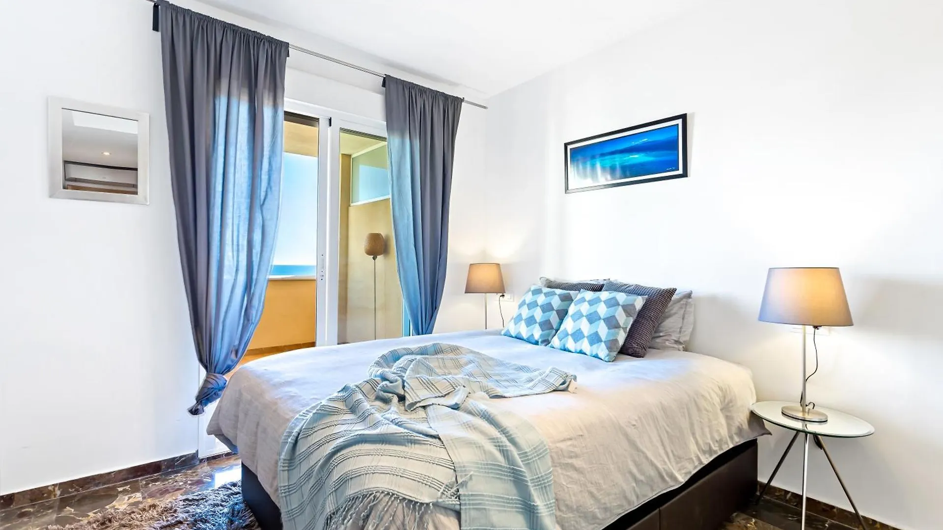 Apartment With Sea Views Fuengirola Spagna